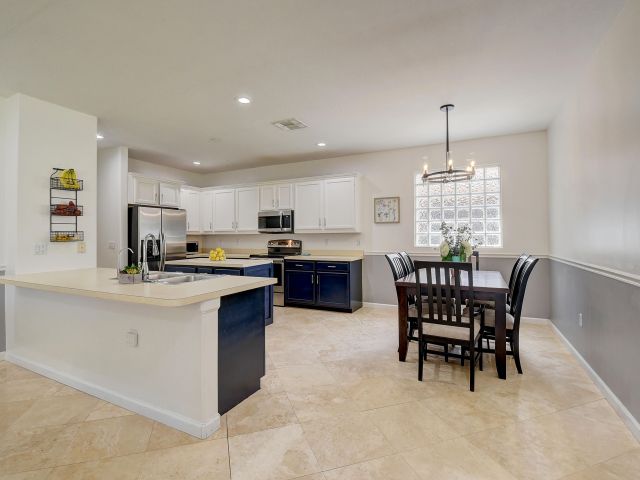 Продажа дома по адресу 1489 E Bexley Park Drive - фото 6680893