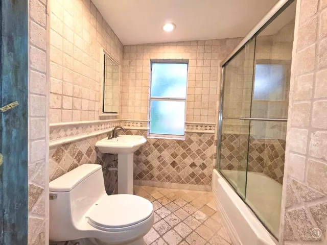 Продажа дома по адресу 4200 N Surf Road - фото 9281678