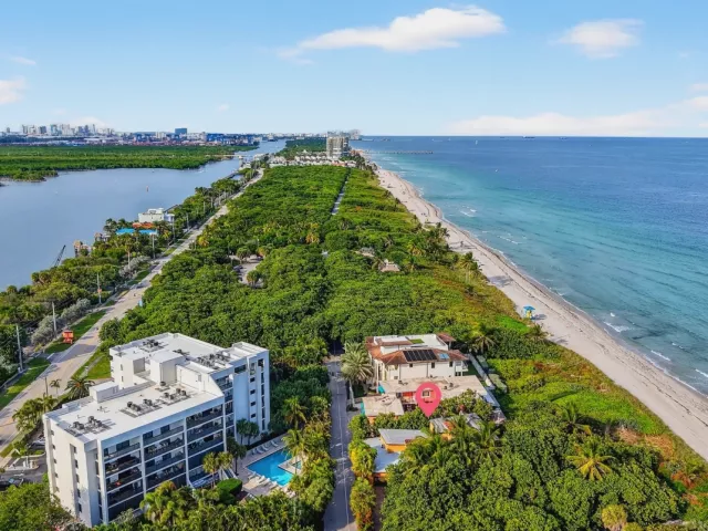 Продажа дома по адресу 4200 N Surf Road - фото 9281656