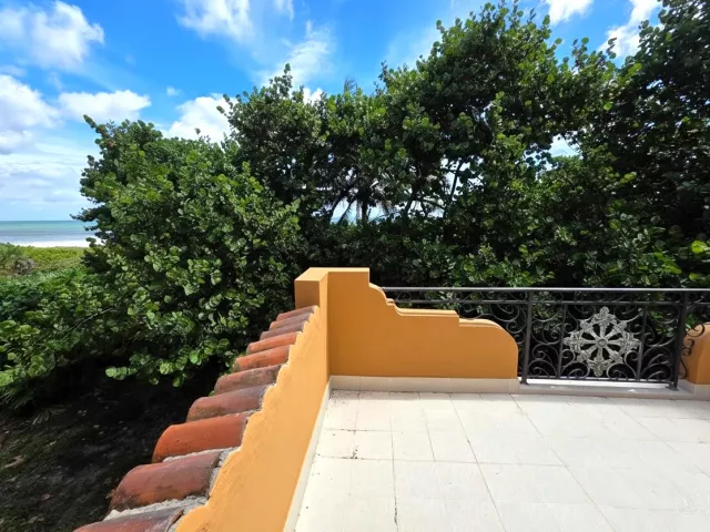 Продажа дома по адресу 4200 N Surf Road - фото 9281662