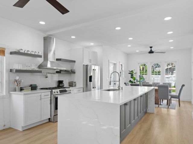 Продажа дома по адресу 419 30th Street - фото 6728767