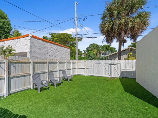 Продажа дома по адресу 419 30th Street - фото 6728769