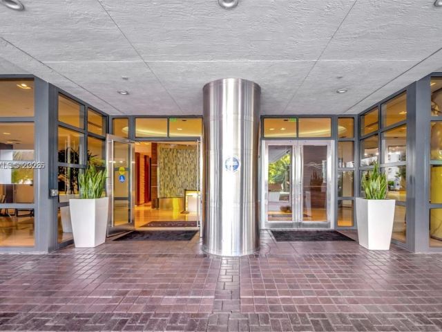 Продажа квартиры #2601 - фото 6681486