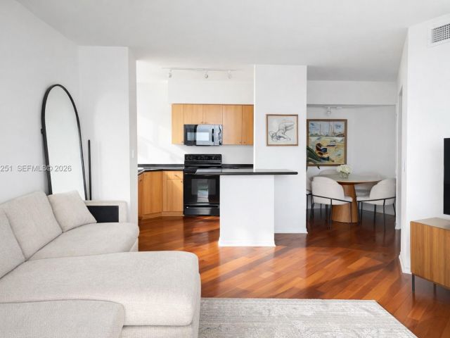 Продажа квартиры #2601 - фото 6681494