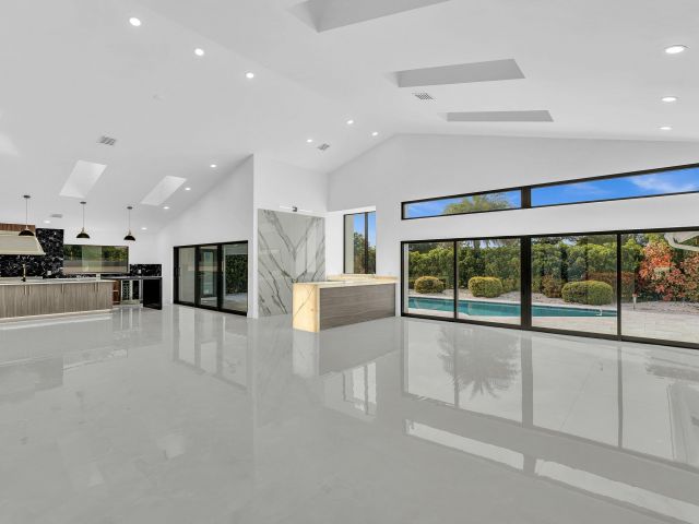 Продажа дома по адресу 7160 Montrico Drive - фото 6705446