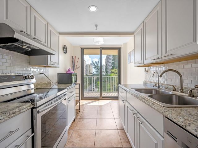 Продажа квартиры #511 - фото 6679308