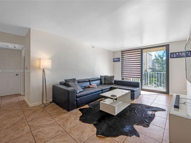 Продажа квартиры #511 - фото 6679312