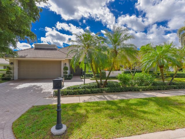 Продажа дома по адресу 7508 Mandarin Drive - фото 6781528