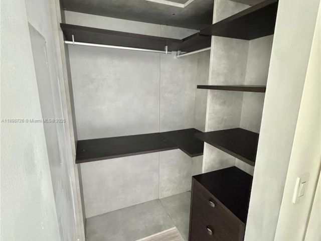 Продажа квартиры #3404 - фото 6681235