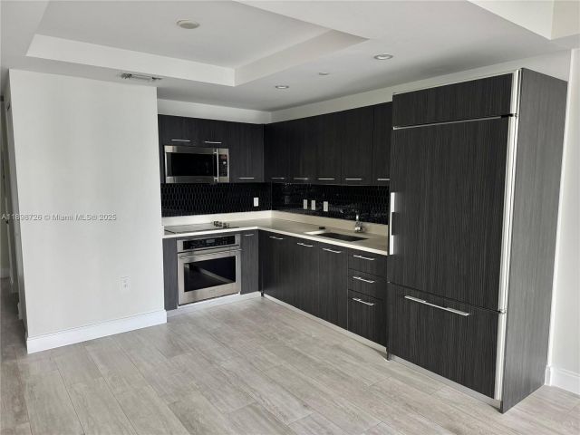 Продажа квартиры #3404 - фото 6681240