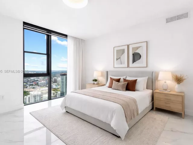 Продажа квартиры #5401 - фото 6789149