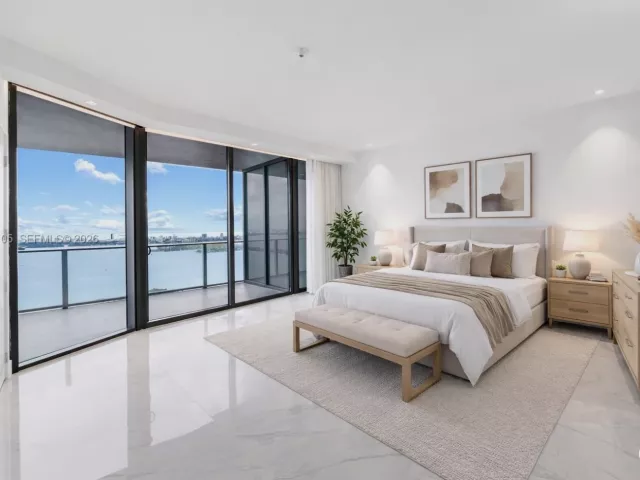 Продажа квартиры #5401 - фото 6789156