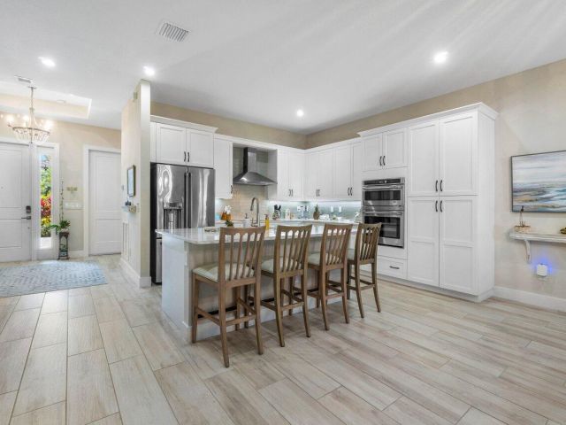 Продажа дома по адресу 3049 Safflower Circle - фото 6680765