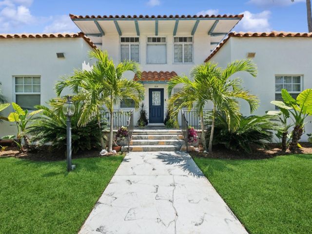 Продажа дома по адресу 310 Almeria Road - фото 6679177