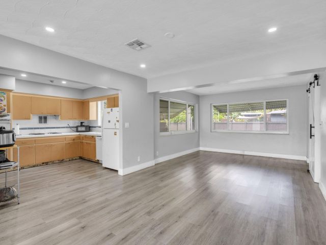 Продажа дома по адресу 3301 SW 20th Court - фото 6702152