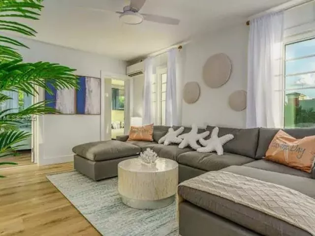 Продажа дома по адресу 320 Polk St - фото 7579886