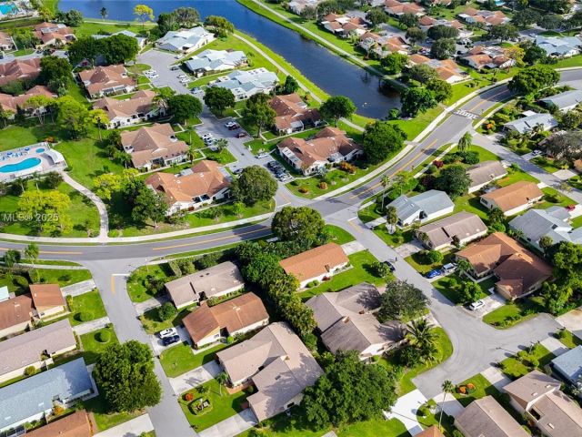 Продажа дома по адресу 3115 NW 12th St - фото 6679685