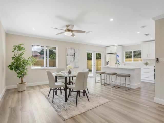 Дом в аренду по адресу 510 Kingbird Circle - фото 6680932