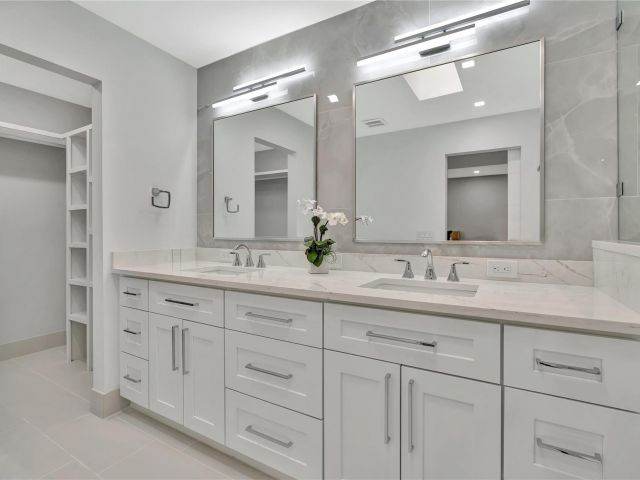 Продажа дома по адресу 6121 Brandon Street - фото 6680799