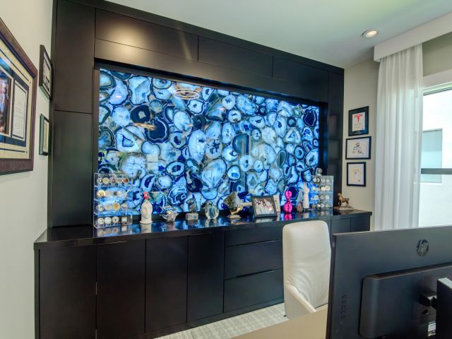 Дом в аренду по адресу 8305 Fishhawk Falls Court - фото 6688690