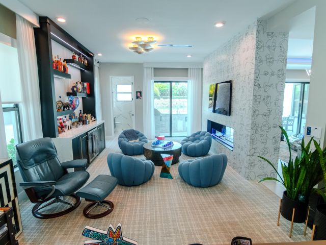 Дом в аренду по адресу 8305 Fishhawk Falls Court - фото 6688691