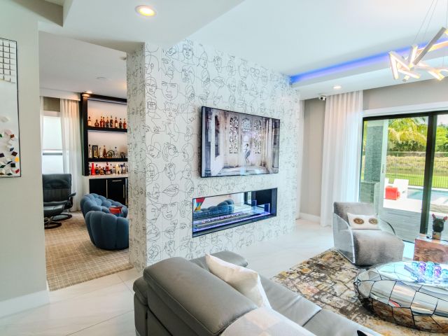 Дом в аренду по адресу 8305 Fishhawk Falls Court - фото 6688694