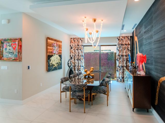 Дом в аренду по адресу 8305 Fishhawk Falls Court - фото 6688707