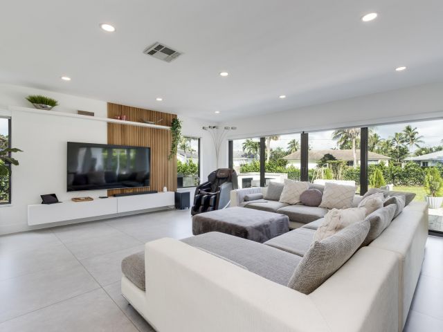 Продажа дома по адресу 1049 W Palmetto Park Road S - фото 6707245