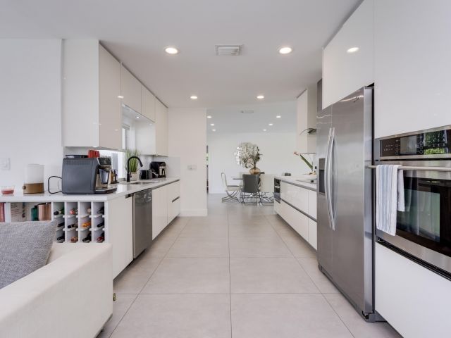 Продажа дома по адресу 1049 W Palmetto Park Road S - фото 6707248