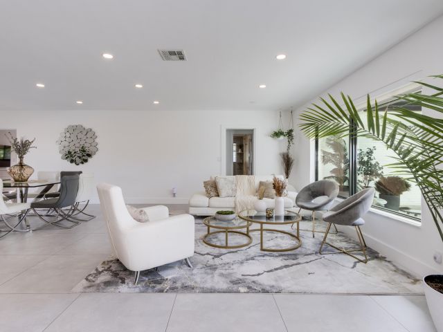 Продажа дома по адресу 1049 W Palmetto Park Road S - фото 6707256