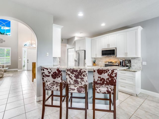 Продажа дома по адресу 9760 Vineyard Court - фото 6698973