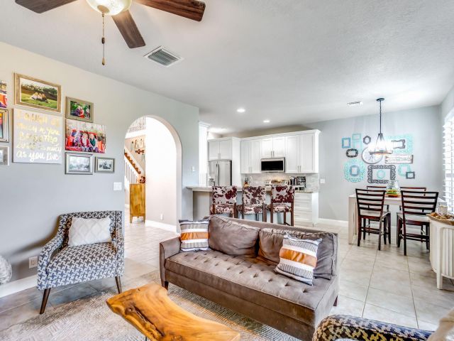 Продажа дома по адресу 9760 Vineyard Court - фото 6698974