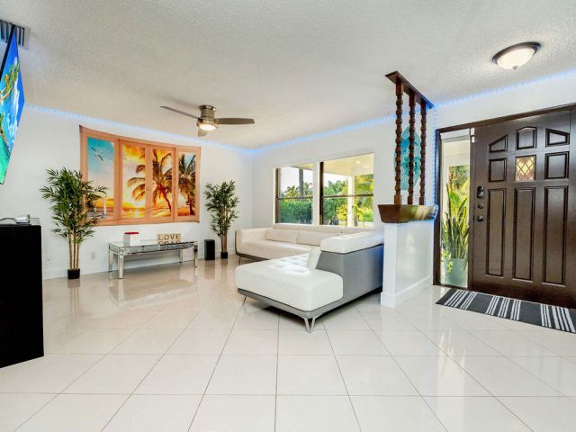 Продажа дома по адресу 2024 Palmetto Road - фото 6682670