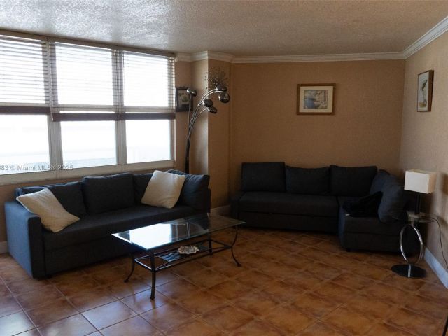 Квартира в аренду номер1021 - фото 7513175