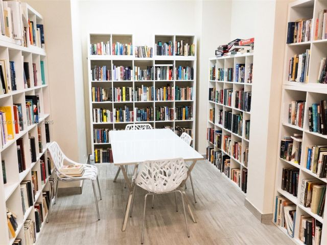 Квартира в аренду номер1021 - фото 7513183