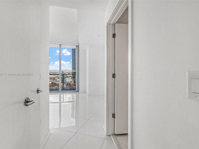 Продажа квартиры #2802 - фото 6681856