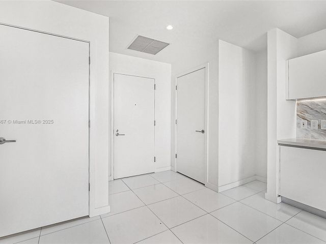 Продажа квартиры #2802 - фото 6681866