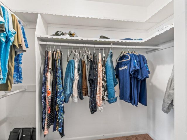 Дом в аренду по адресу 1350 SW 13th Place - фото 6688632