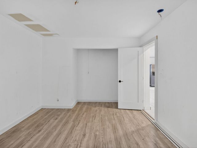 Продажа дома по адресу 5196 Palm Ridge Boulevard - фото 6707774