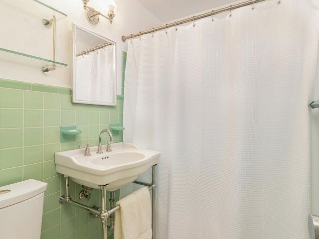 Дом в аренду по адресу 319 Hunter Street - фото 6685154