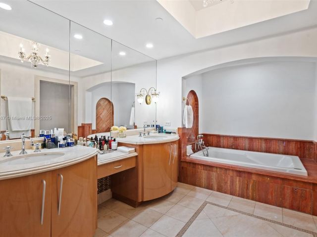 Квартира в аренду номер702 - фото 6685800