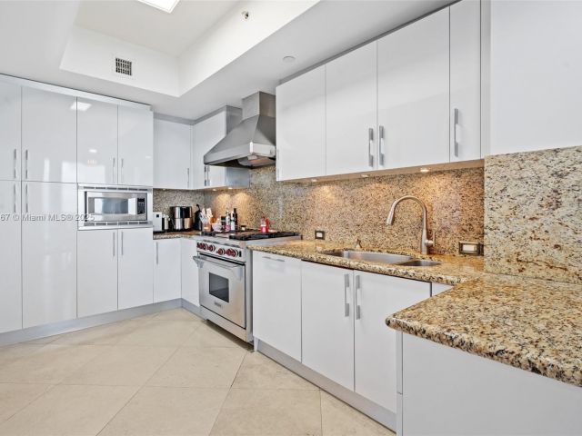 Квартира в аренду номер702 - фото 6685807