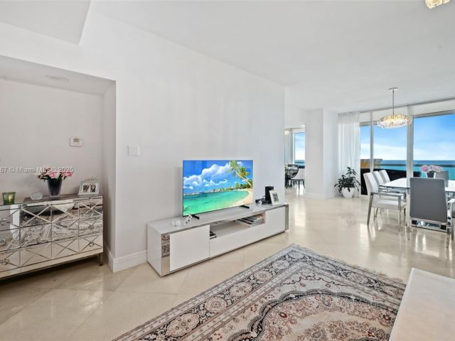 Квартира в аренду номер702 - фото 6685814