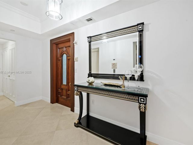 Квартира в аренду номер702 - фото 6685816