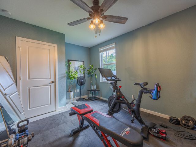 Дом в аренду по адресу 2460 Timber Forest Drive - фото 6685142