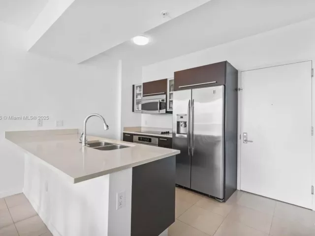 Продажа квартиры #812 - фото 6701565