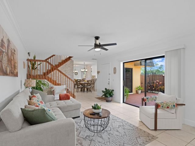 Дом в аренду по адресу 3904 39th Way - фото 6685180