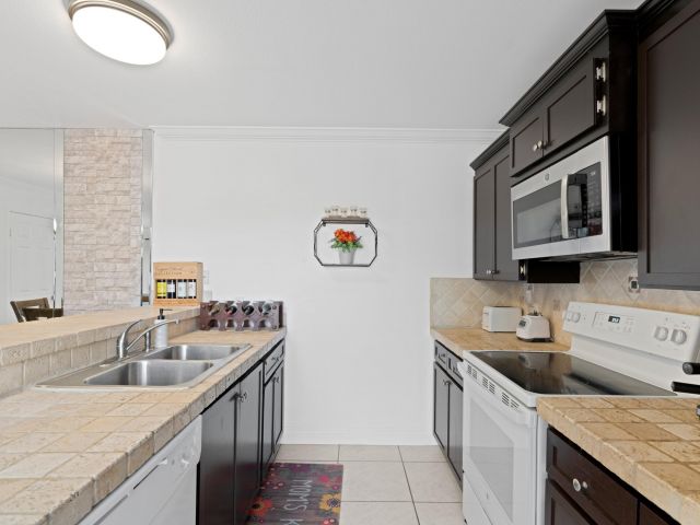 Дом в аренду по адресу 3904 39th Way - фото 6685188