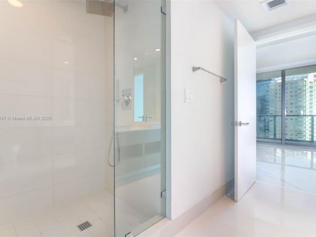 Квартира в аренду номер2706 - фото 6686529