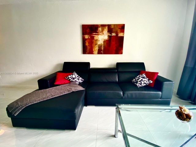 Продажа квартиры #415 - фото 7434891